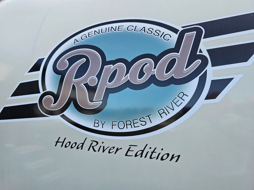 2016 Forest River R-Pod Hood River Edition 180