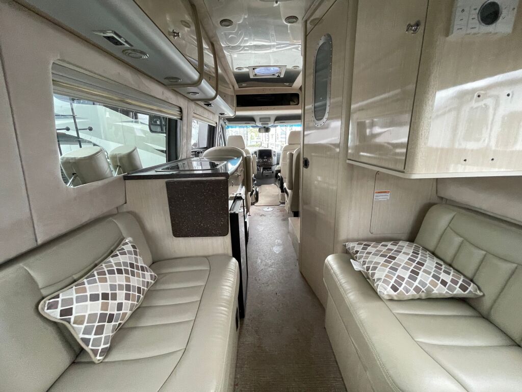 2013 Airstream Interstate 3500 EXT LOUNGE